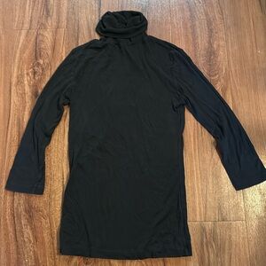 Gap, barely worn, black turtle neck